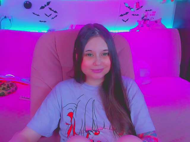LittleKitsune live cam on BongaCams