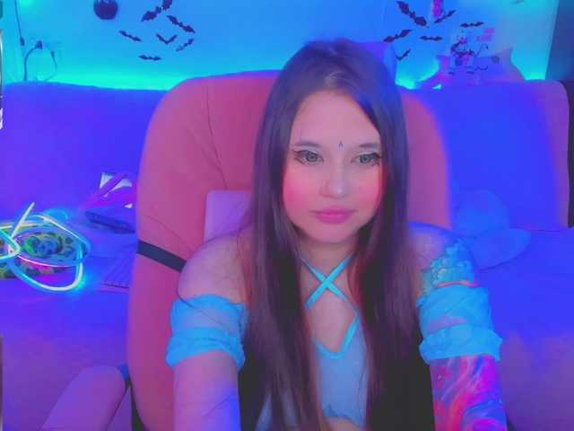 LittleKitsune live cam on BongaCams