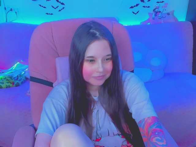 LittleKitsune live cam on BongaCams