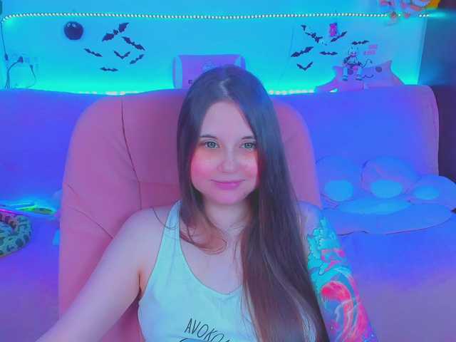 LittleKitsune live cam on BongaCams
