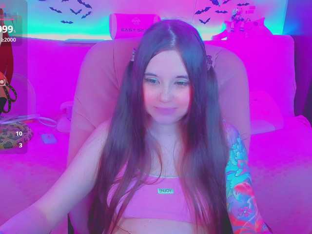 LittleKitsune live cam on BongaCams