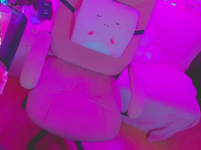 LittleKitsune live cam on BongaCams