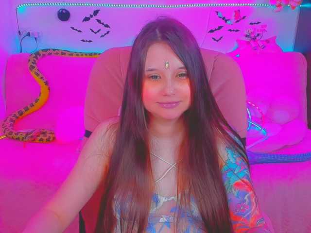 LittleKitsune live cam on BongaCams