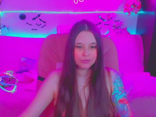 PrincessKitsune live cam preview