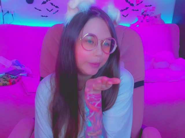 LittleKitsune live cam on BongaCams