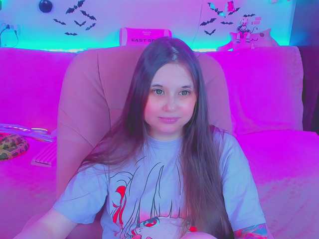 LittleKitsune live cam on BongaCams