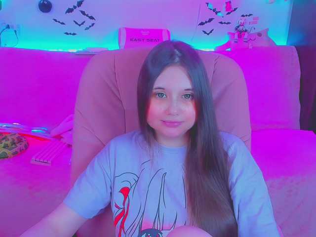 LittleKitsune live cam on BongaCams