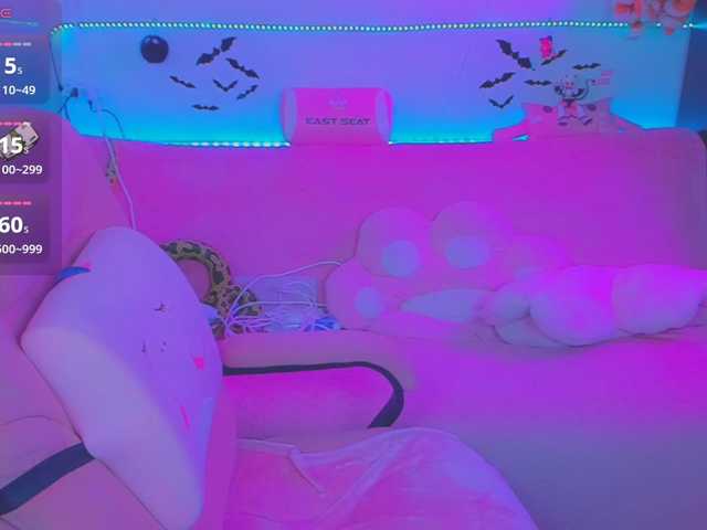 LittleKitsune live cam on BongaCams