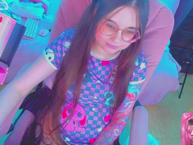 LittleKitsune live cam on BongaCams