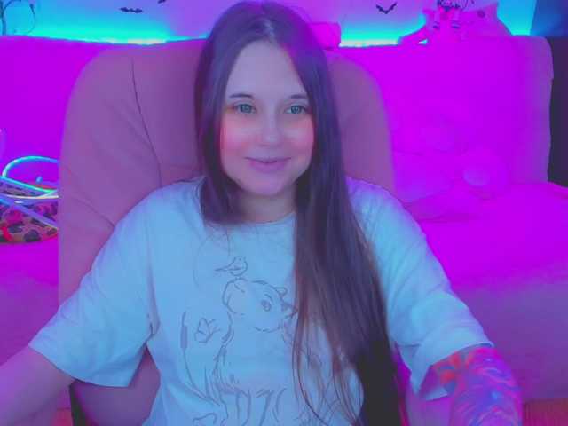 LittleKitsune live cam on BongaCams