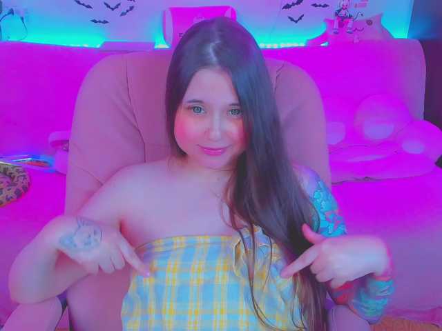 LittleKitsune live cam on BongaCams