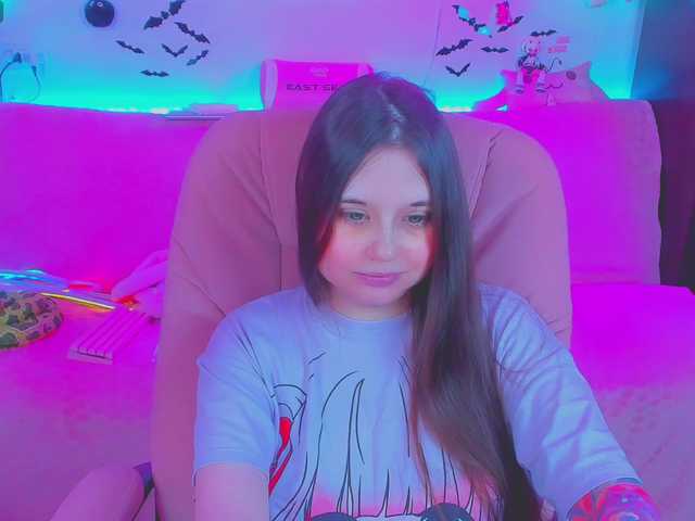LittleKitsune live cam on BongaCams