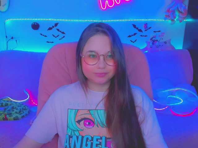 LittleKitsune live cam on BongaCams