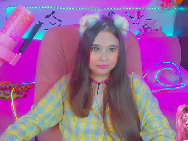 LittleKitsune live cam on BongaCams