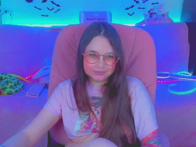 LittleKitsune live cam on BongaCams