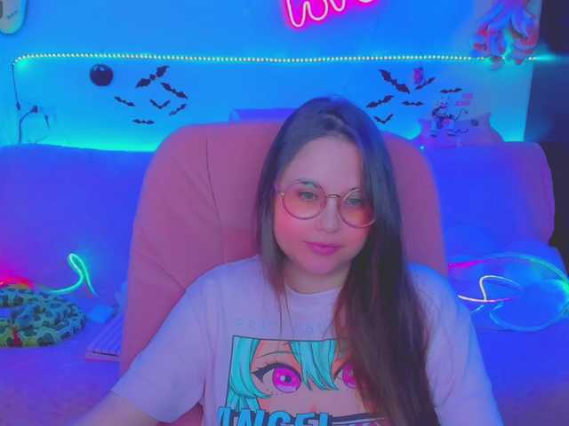 LittleKitsune live cam on BongaCams