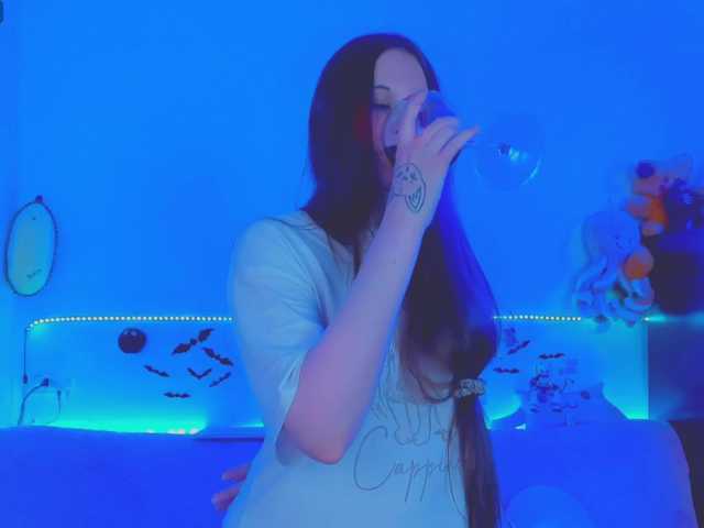 LittleKitsune live cam on BongaCams