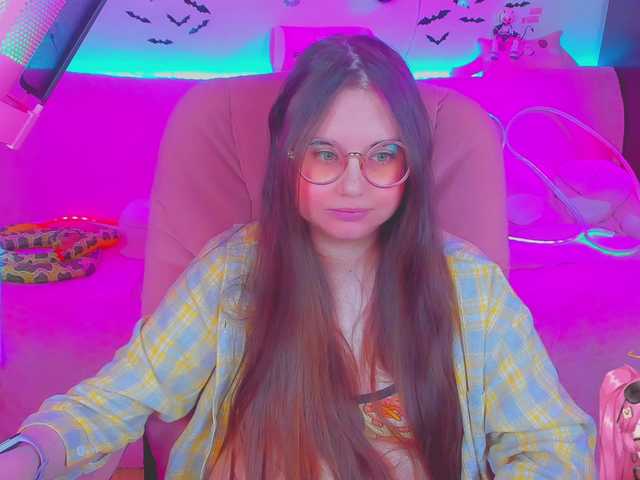 LittleKitsune live cam on BongaCams