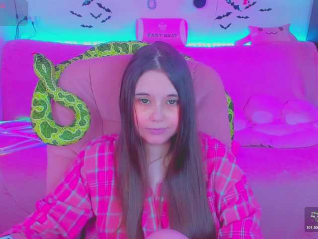 LittleKitsune live cam on BongaCams