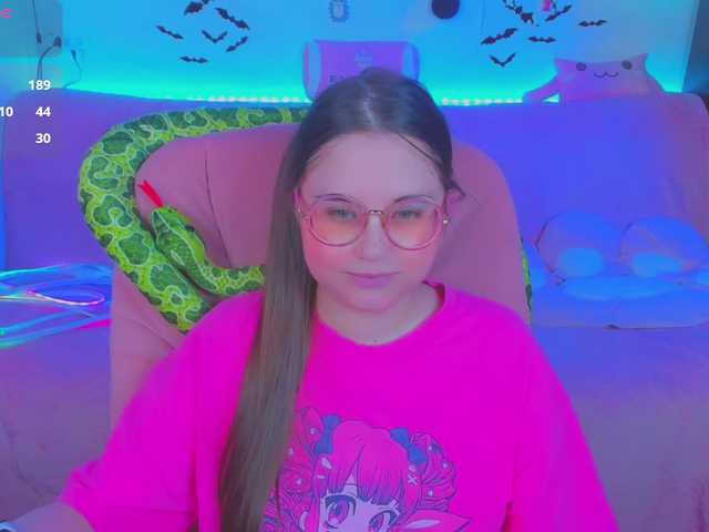 LittleKitsune live cam profile preview on bongacams