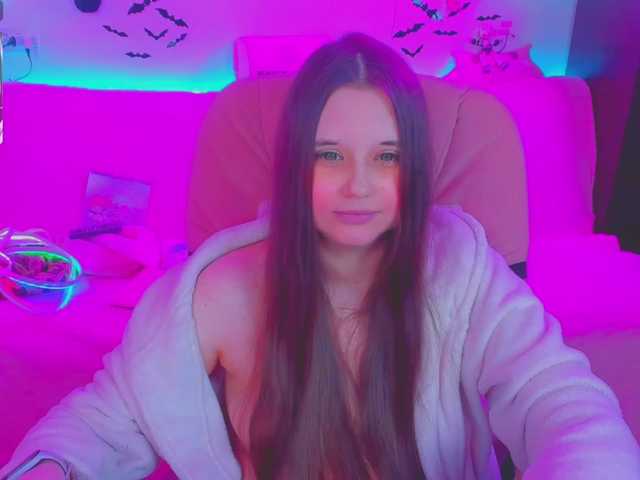 LittleKitsune live cam on BongaCams