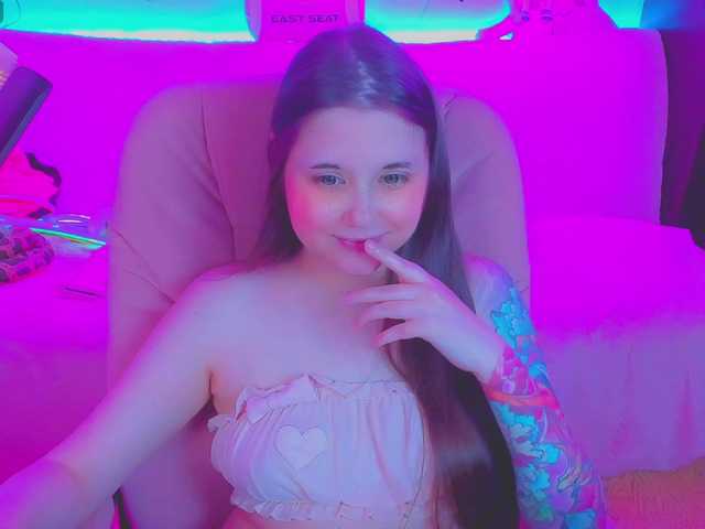 LittleKitsune live cam on BongaCams