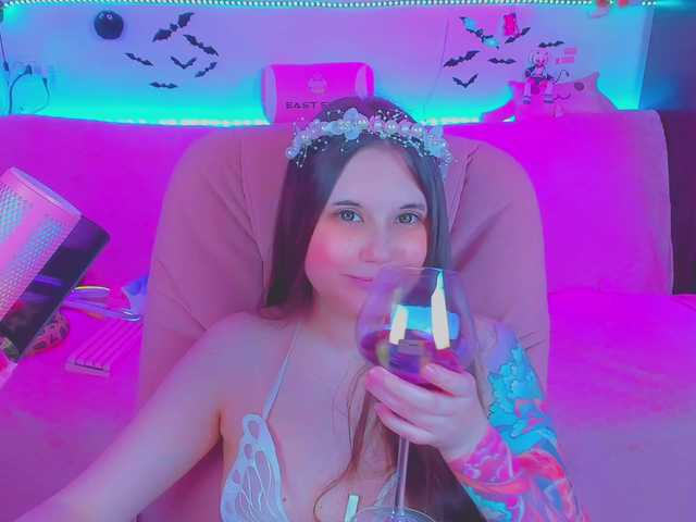 LittleKitsune live cam on BongaCams