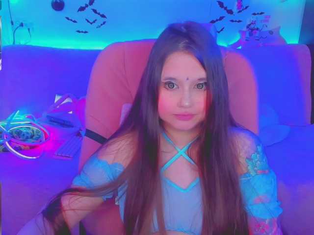 LittleKitsune live cam on BongaCams