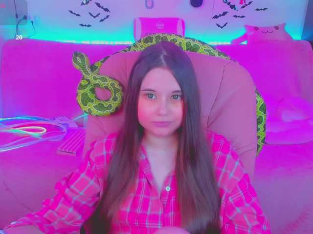 LittleKitsune live cam on BongaCams