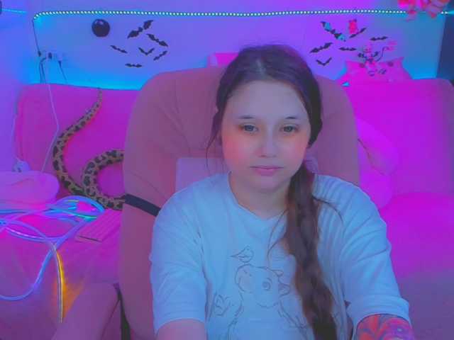 LittleKitsune live cam on BongaCams