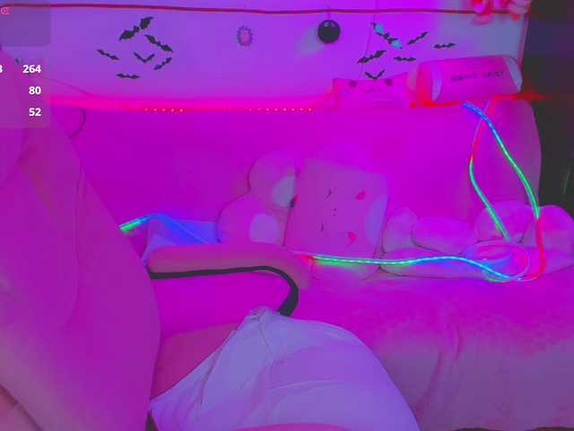 LittleKitsune live cam