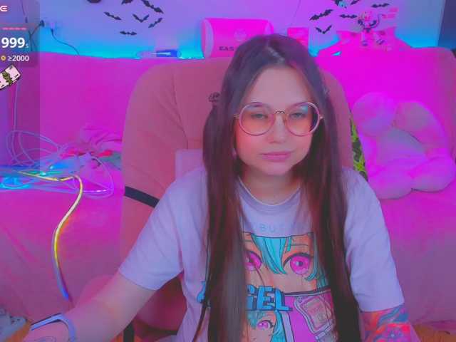 LittleKitsune, 18 y/o - Live Cam on BongaCams