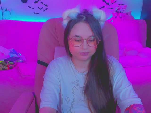 LittleKitsune live cam on BongaCams