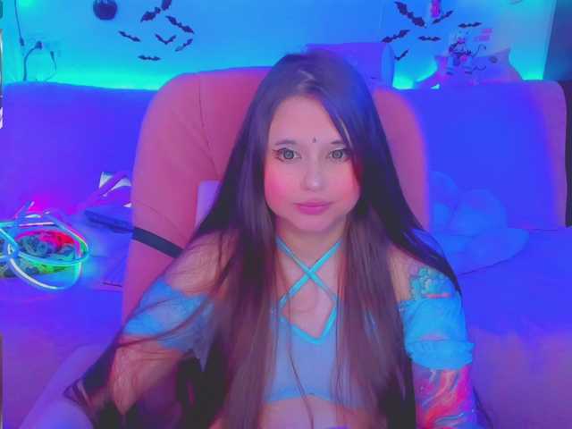 LittleKitsune live cam on BongaCams