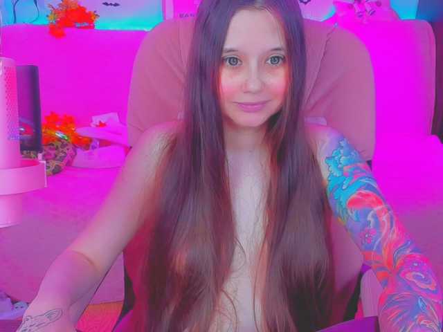 LittleKitsune live cam on BongaCams