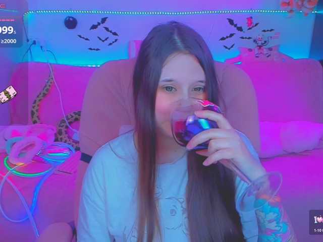 PrincessKitsune live cam preview