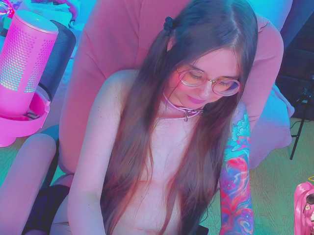 LittleKitsune live cam on BongaCams