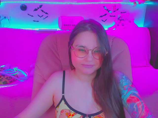 LittleKitsune live cam on BongaCams