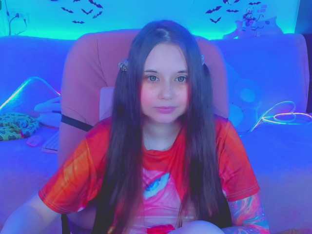 LittleKitsune live cam on BongaCams