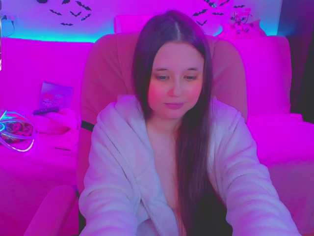 PrincessKitsune live cam preview