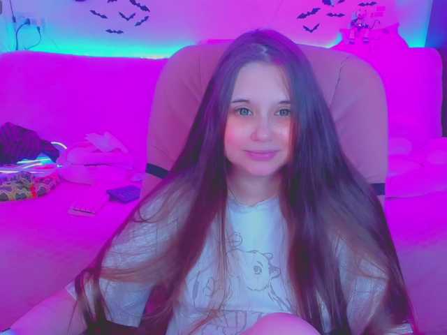 LittleKitsune live cam on BongaCams