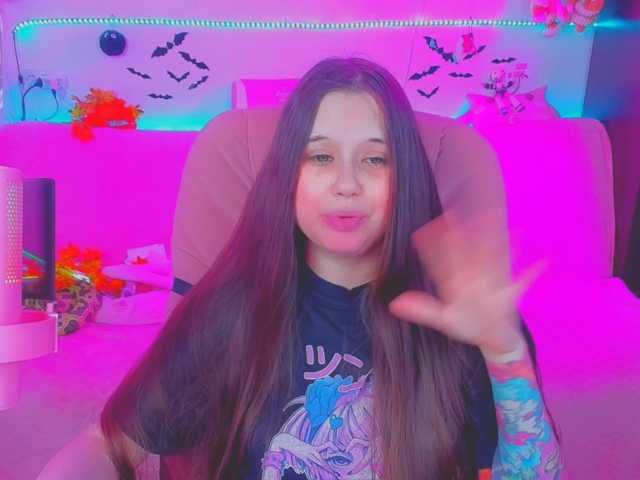 LittleKitsune live cam on BongaCams