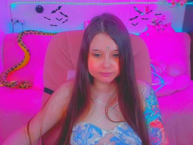LittleKitsune live cam on BongaCams