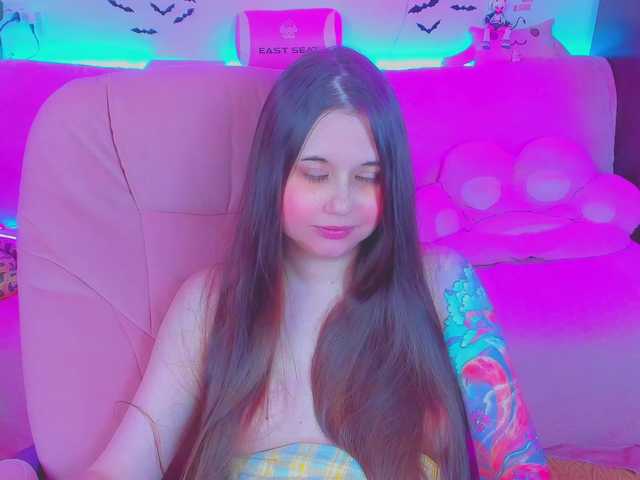 LittleKitsune live webcam show
