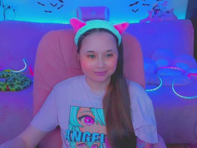 LittleKitsune live cam on BongaCams