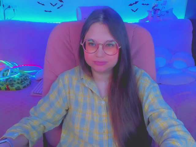 LittleKitsune live cam on BongaCams