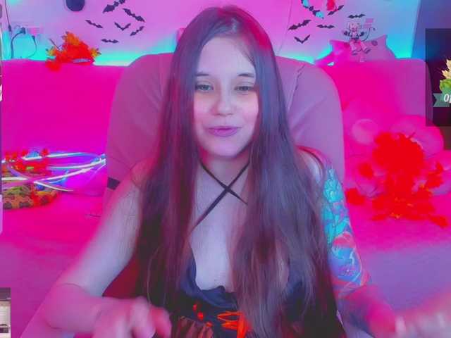 LittleKitsune live cam on BongaCams