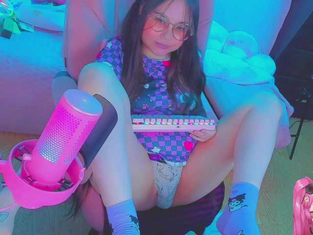 LittleKitsune live cam on BongaCams