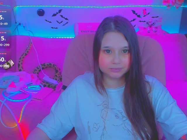 LittleKitsune live cam on BongaCams