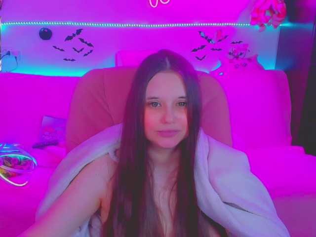 LittleKitsune live cam on BongaCams